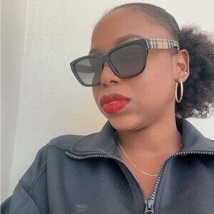 New 100% Authentic Burberry BE4277 3757/T3 Polarized Sunglasses – Black Frame